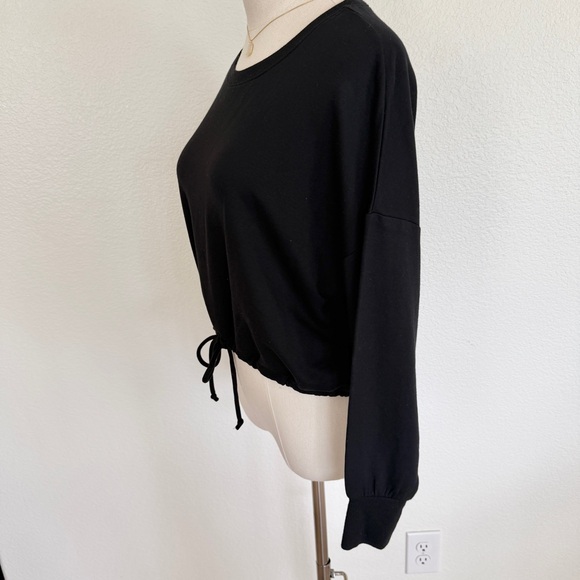🖤 EXPRESS Modal Super Soft Tie-Hem Pullover Sweatshirt - Picture 5 of 9